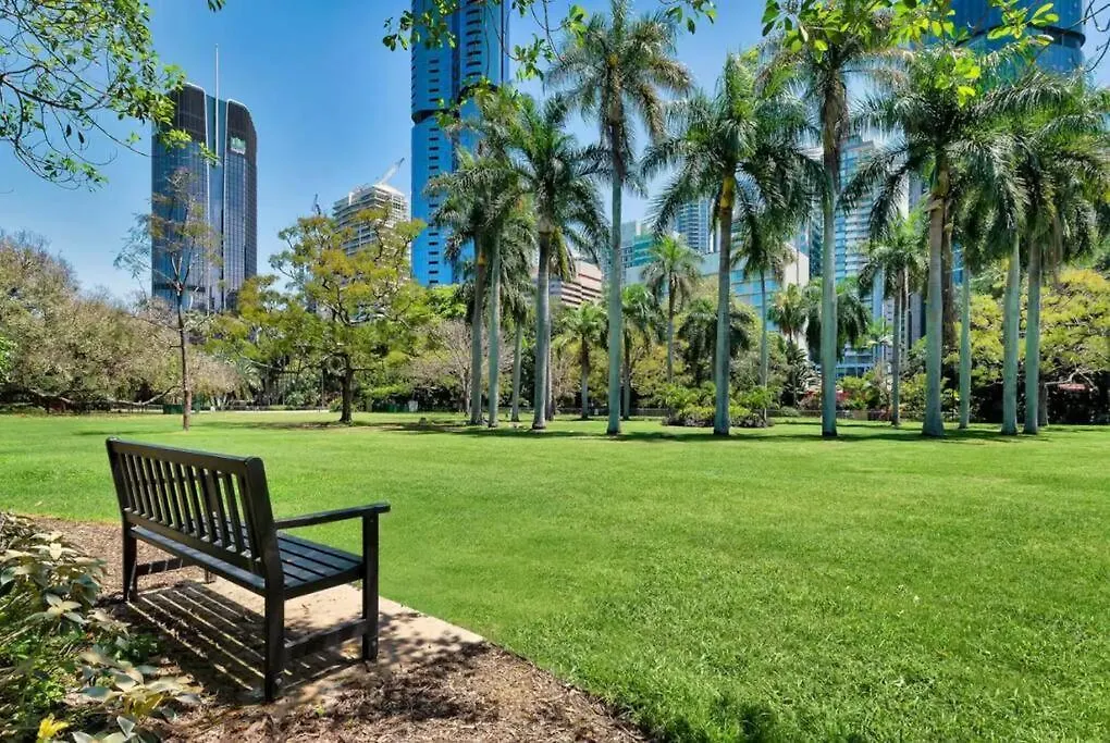 דירות בריסביין Superb 2Bed 2Bath 1Car Views Cbd